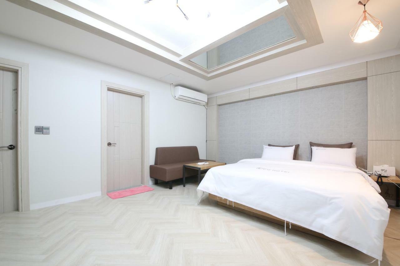 Eco Hotel Mokpo Buitenkant foto