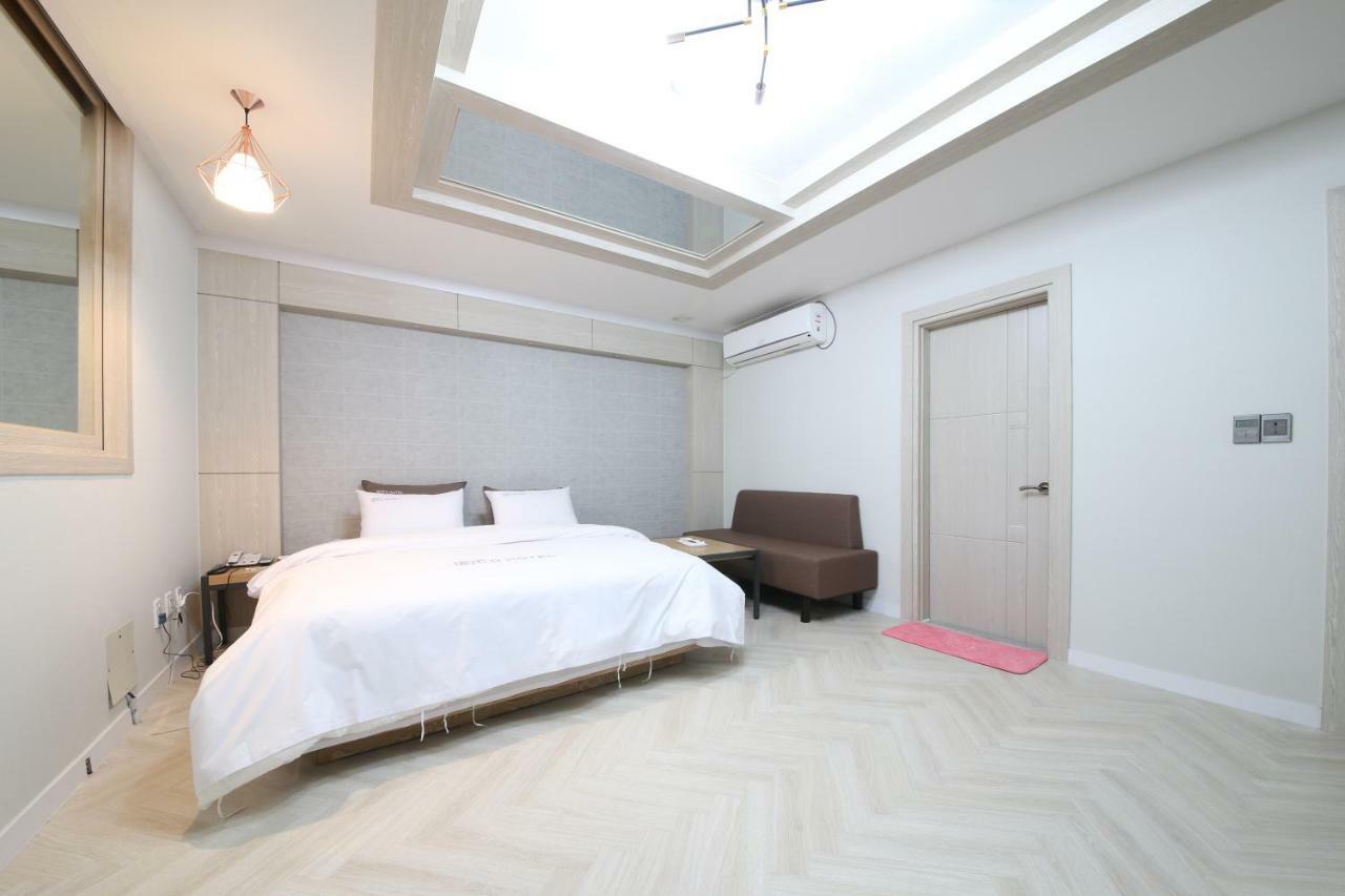 Eco Hotel Mokpo Buitenkant foto